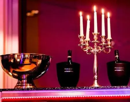 Scavi Sekt und Kerzenständer Hochzeit